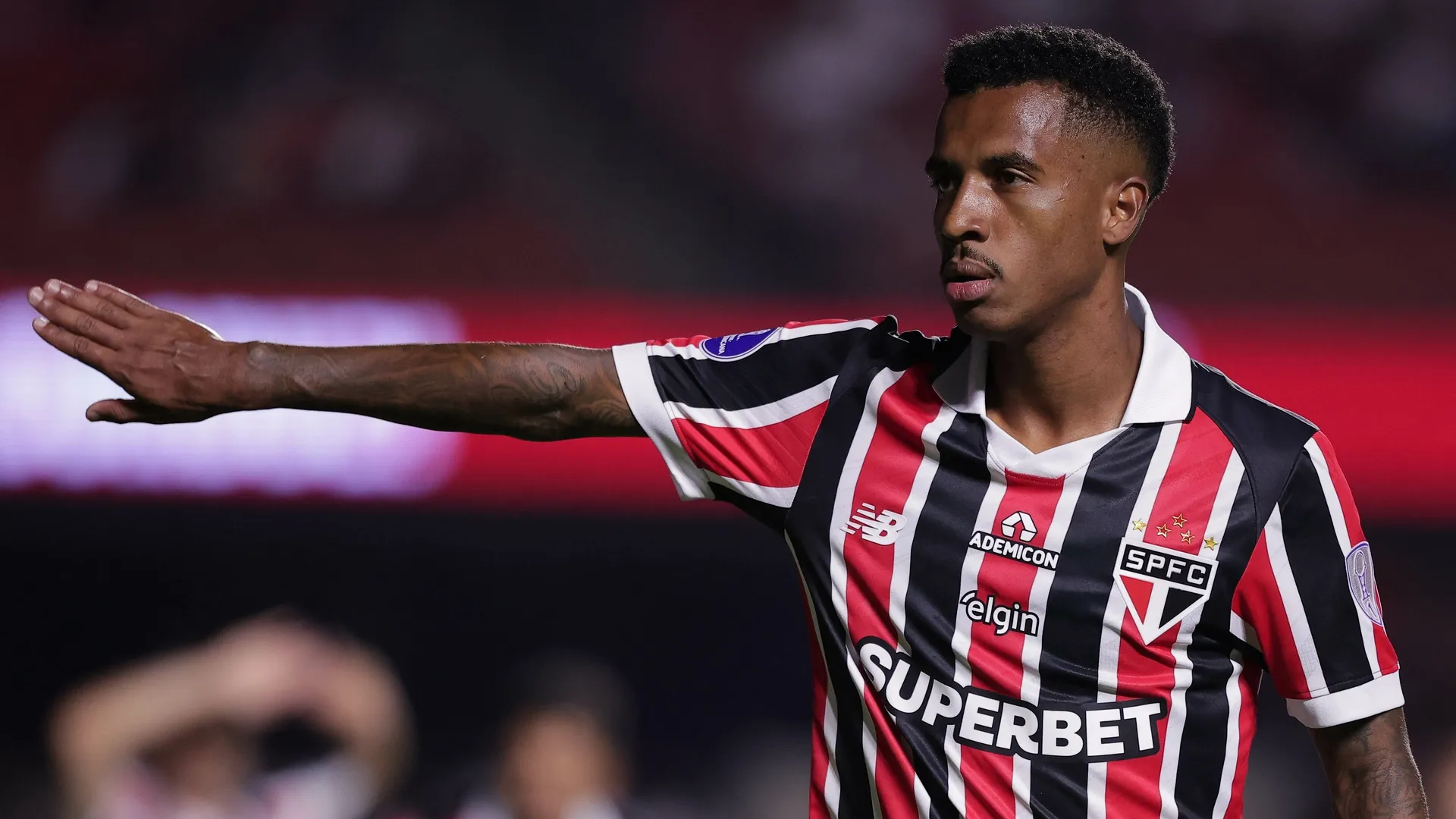 São Paulo admite negociar Marcos Antônio, mas perde cerca de 23 milhões de euros, diz jornalista – Foto: Ettore Chiereguini/AGIF
