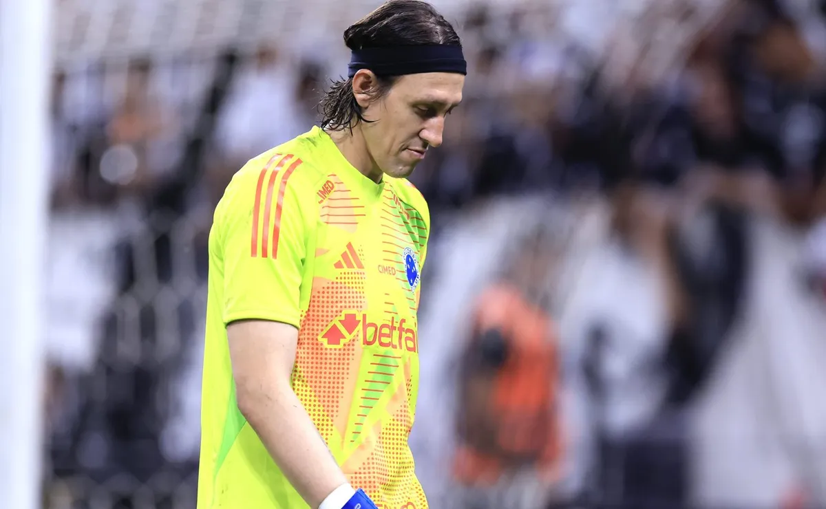 Cássio dá forte declaração após Bento ficar fora da Copa do Mundo: “Culpa é sempre do goleiro”
