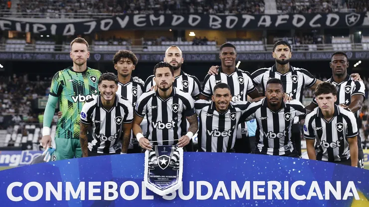 Botafogo recebe o Racing pela Sul-Americana