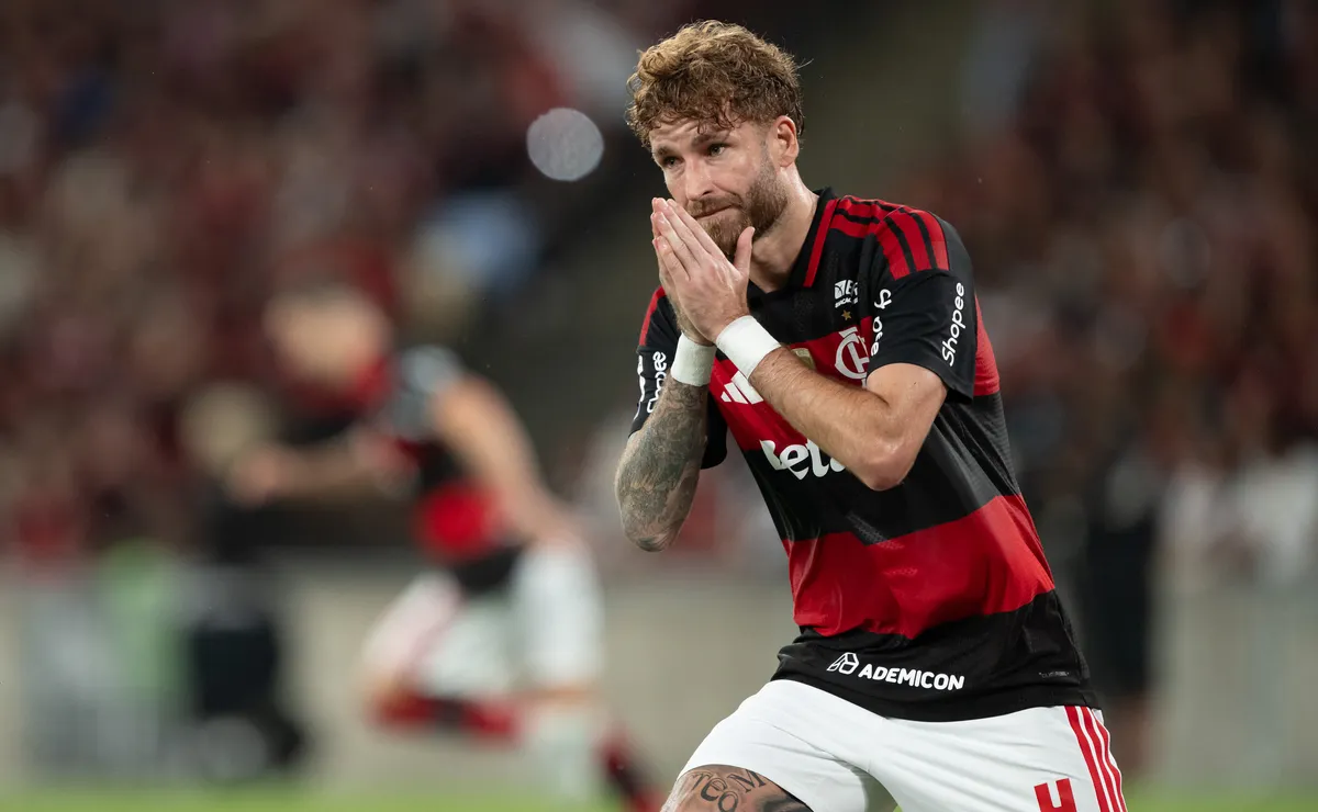 Léo Pereira fez “projeto Copa do Mundo” e colhe resultado com convocação