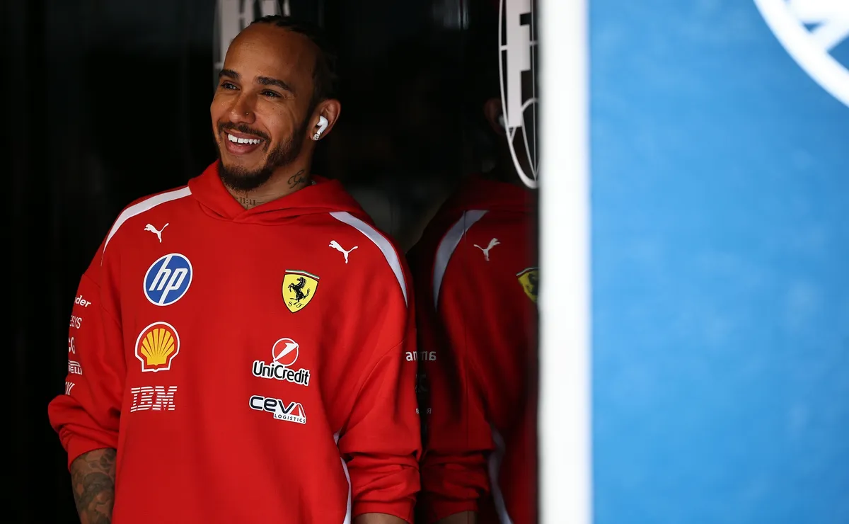 Lewis Hamilton toma decisão polêmica e abandona simulador da Ferrari no GP do Canadá