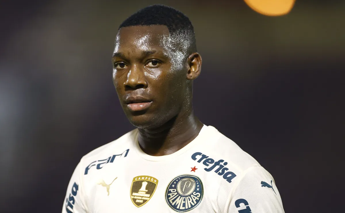 Ex-Palmeiras, Patrick de Paula rejeita tratamento e vive nova polêmica