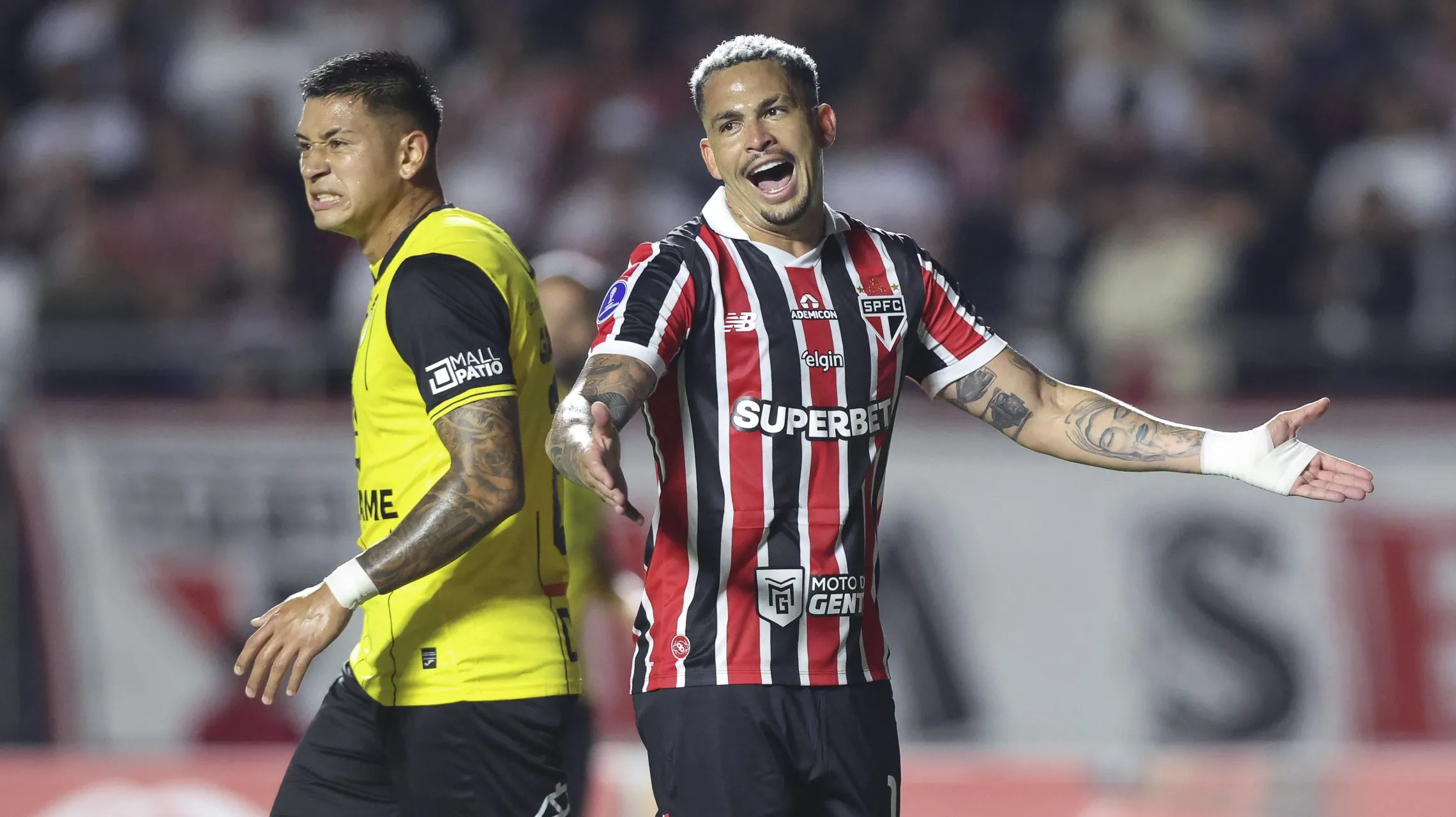 O’Higgins x São Paulo no Morumbis. Foto: Alexandre Schneider/Getty Images)