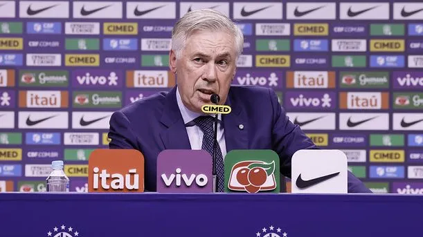 Ancelotti na Seleção Brasileira. Foto: CBF/Flickr