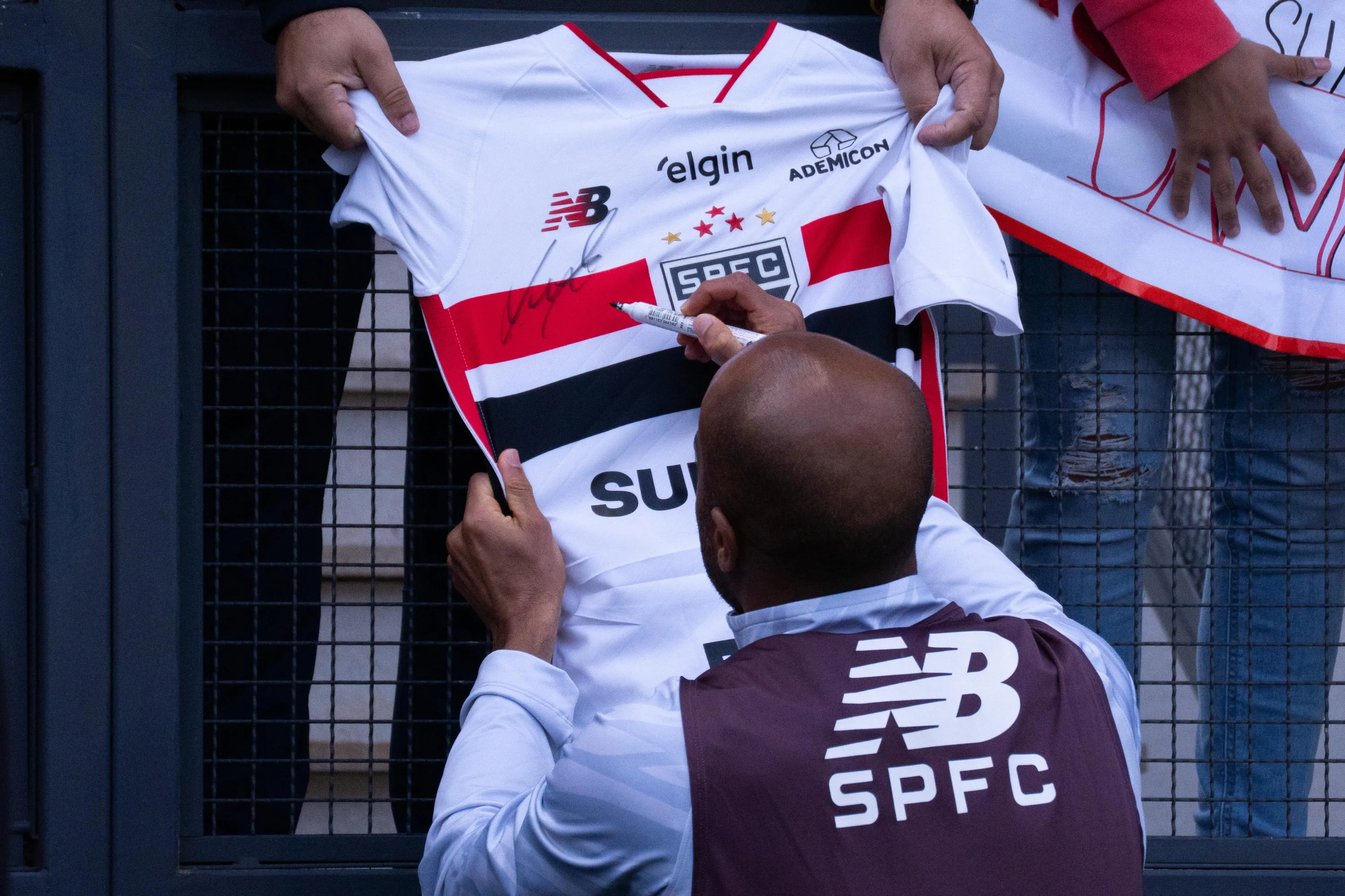 SP – BRAGANÇA PAULISTA – 03/05/2026 – BRASILEIRO A 2026, SÃO PAULO X BAHIA – Lucas Moura jogador do São Paulo durante partida contra o Bahia no estádio Cícero De Souza Marques pelo campeonato Brasileiro A 2026. Foto: Vitor Bitencourt/RP FOTOPRESS/AGIF