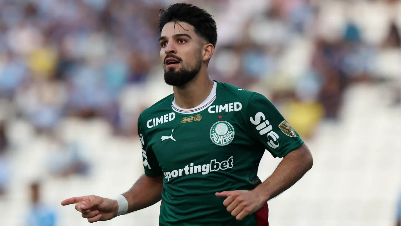 Flaco durante partida do Alviverde em Lima – Foto: Cesar Greco/Palmeiras