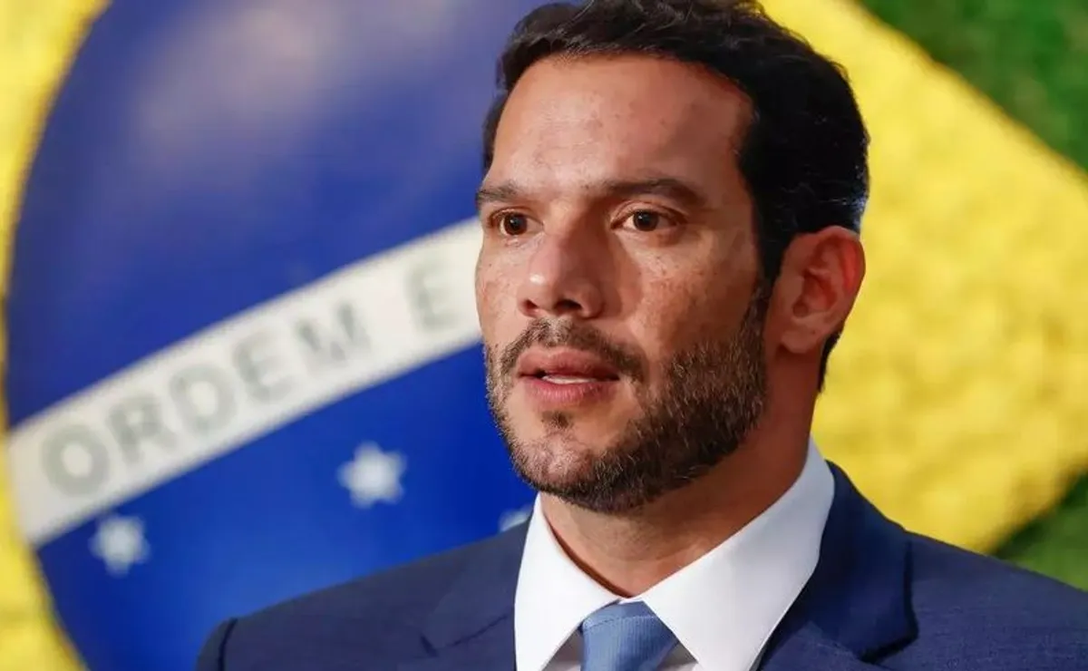 Abel mentiu? CBF não recebeu pedido formal do Palmeiras para mudar datas de jogos, diz ESPN