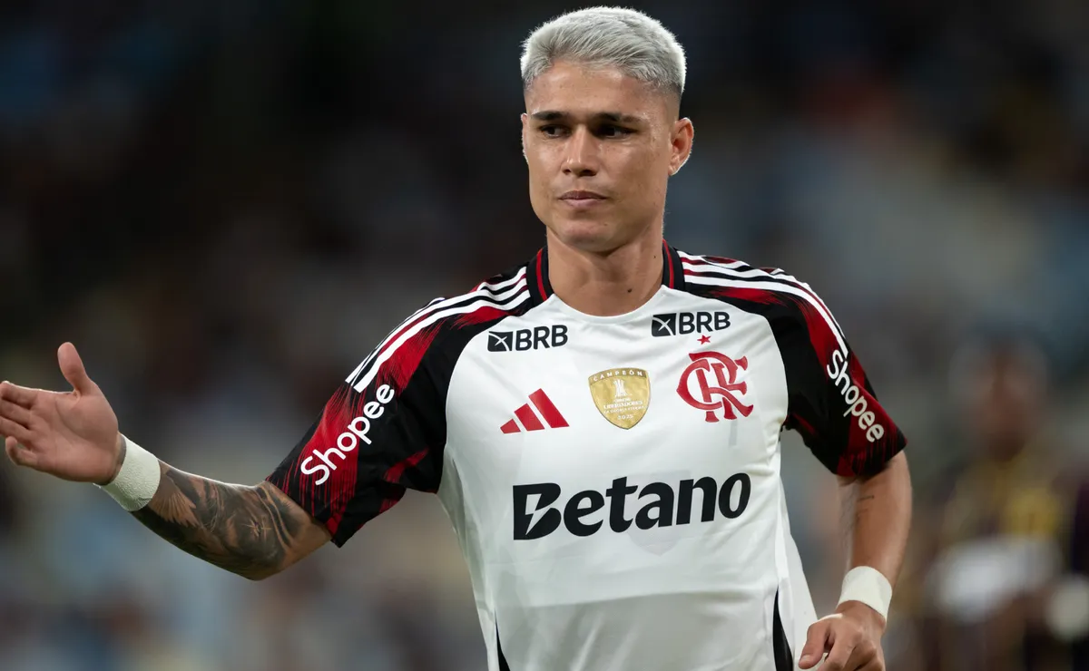 Alvo do Atlético-MG, Luiz Araújo supera Bernard em participações em gols na temporada