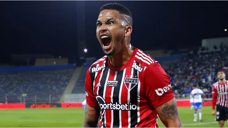 Luciano foi decisivo na vitória conta a Universidad Católica em 2022 (Photo by Marcelo Hernandez/Getty Images)