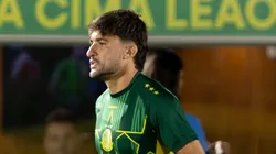 Victor Luis, Jogador do Mirassol durante entrada em campo para partida contra o Corinthians. Foto: Joisel Amaral/AGIF