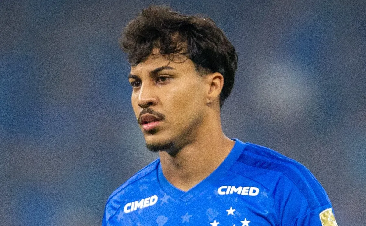 Kaio Jorge perde gol bizarro sem goleiro em Universidad Católica x Cruzeiro