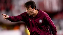 Fernando Diniz em ação no duelo contra o Santa Fé - Foto: Agência Corinthians - Rodrigo Coca