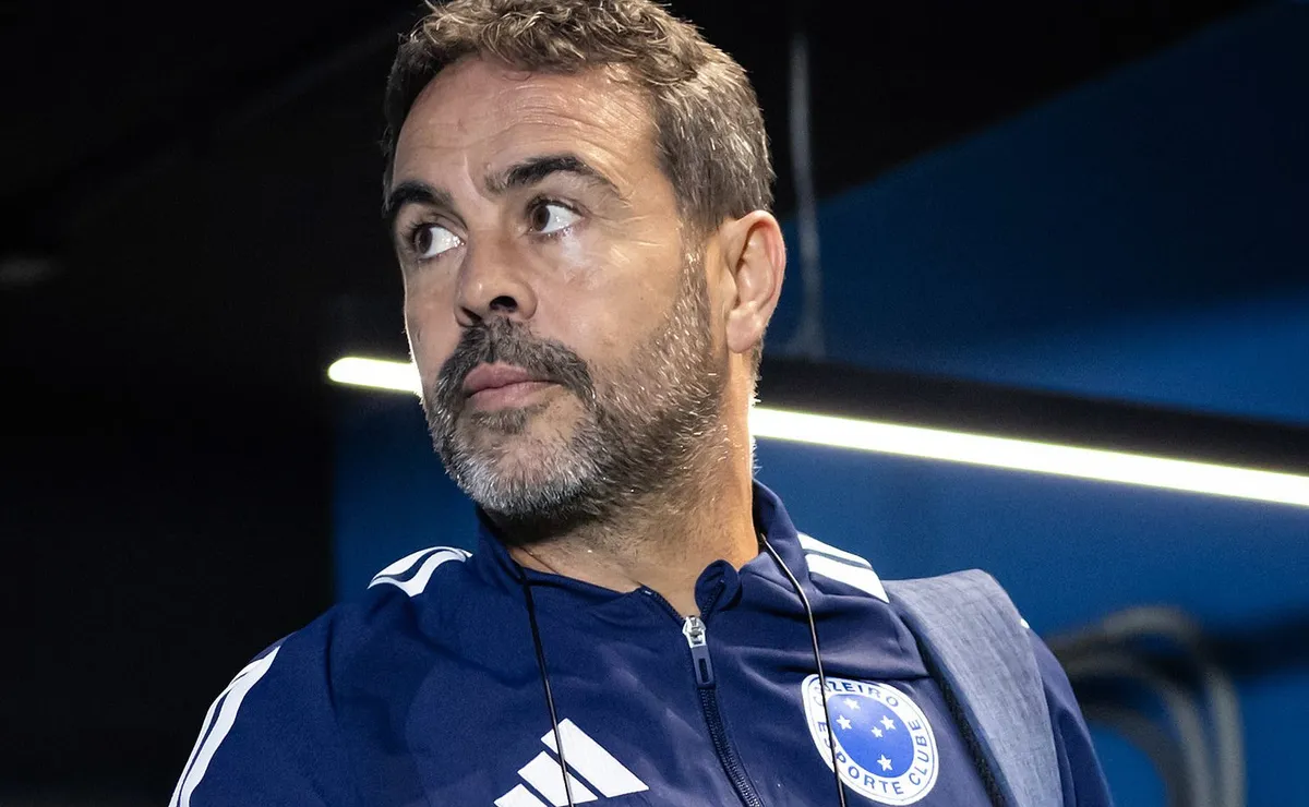 Artur Jorge detalha como arbitragem destruiu estratégia do Cruzeiro na Libertadores