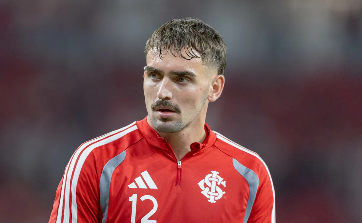 Pezzolano abre o jogo sobre disputa no gol do Internacional e destaca fase de Anthoni: “Vive um bom momento”