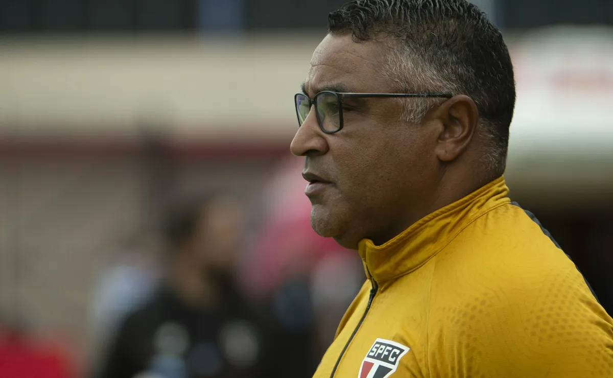 São Paulo entra em sequência decisiva fora de casa sob pressão por respostas na temporada
