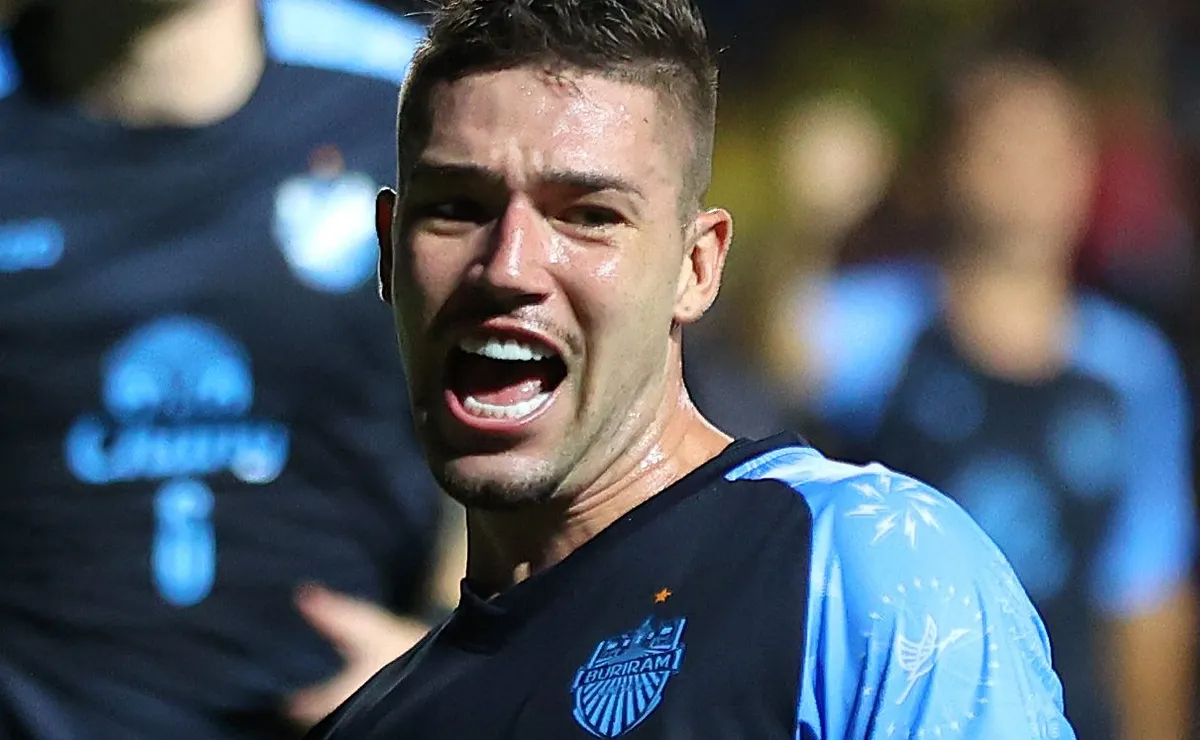 Buriram United pede R$ 15 milhões para negociar Bissoli com o Corinthians