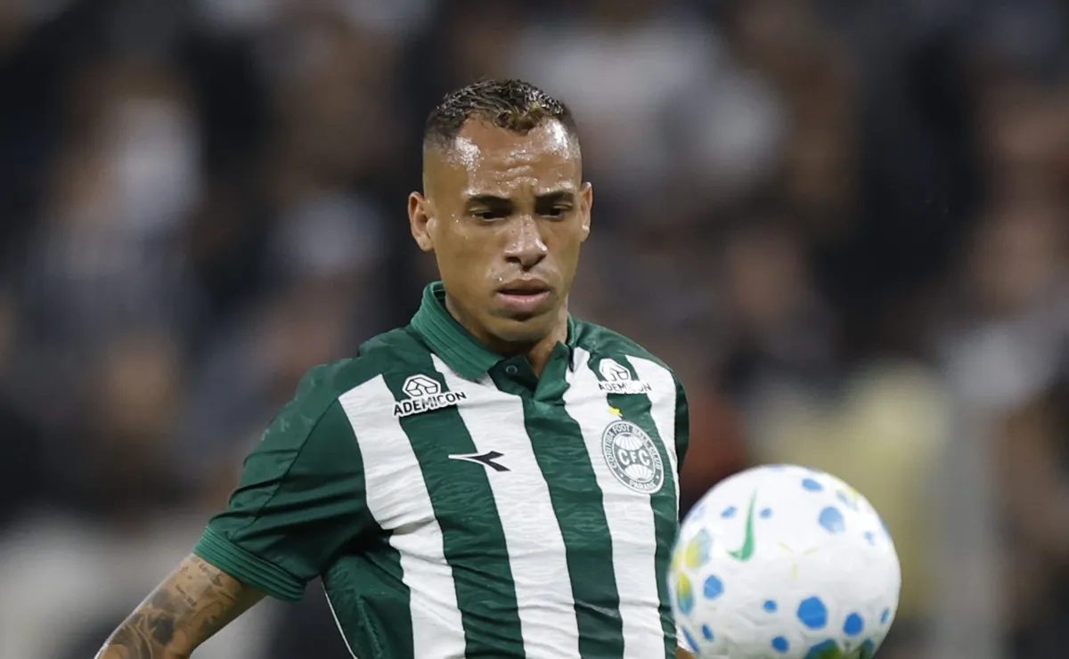Breno Lopes projeta Coritiba x Internacional pela Série A e minimiza sequência sem vitórias