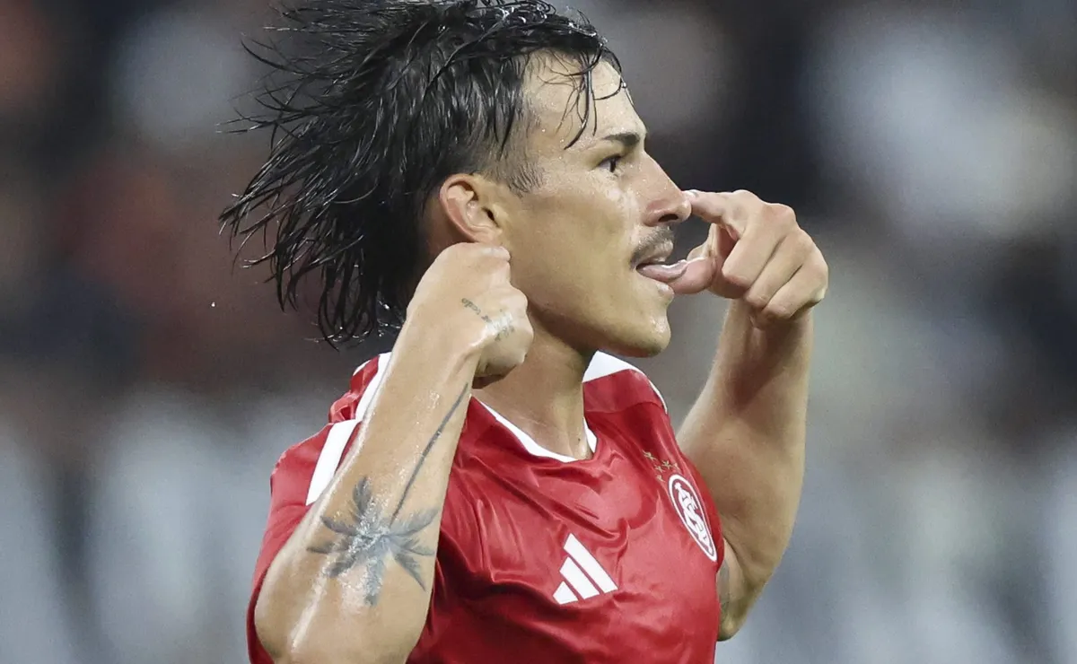 Roma entra na disputa com Palmeiras e Sevilla e também quer Bernabei
