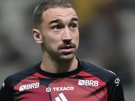 Flamengo quer receber R$ 115,6 milhões por Leo Ortiz