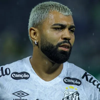 Gabigol descarta crise com Cuca no Santos e rebate: "Falta de respeito"