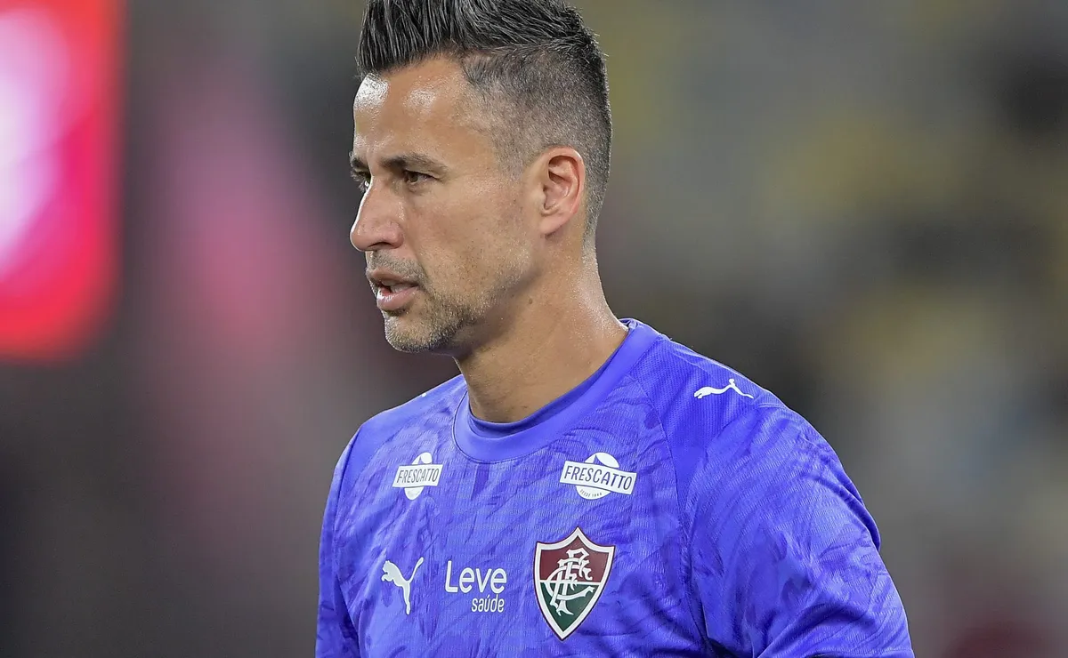 Fábio aprova atuação do Fluminense em novo empate na Copa Libertadores