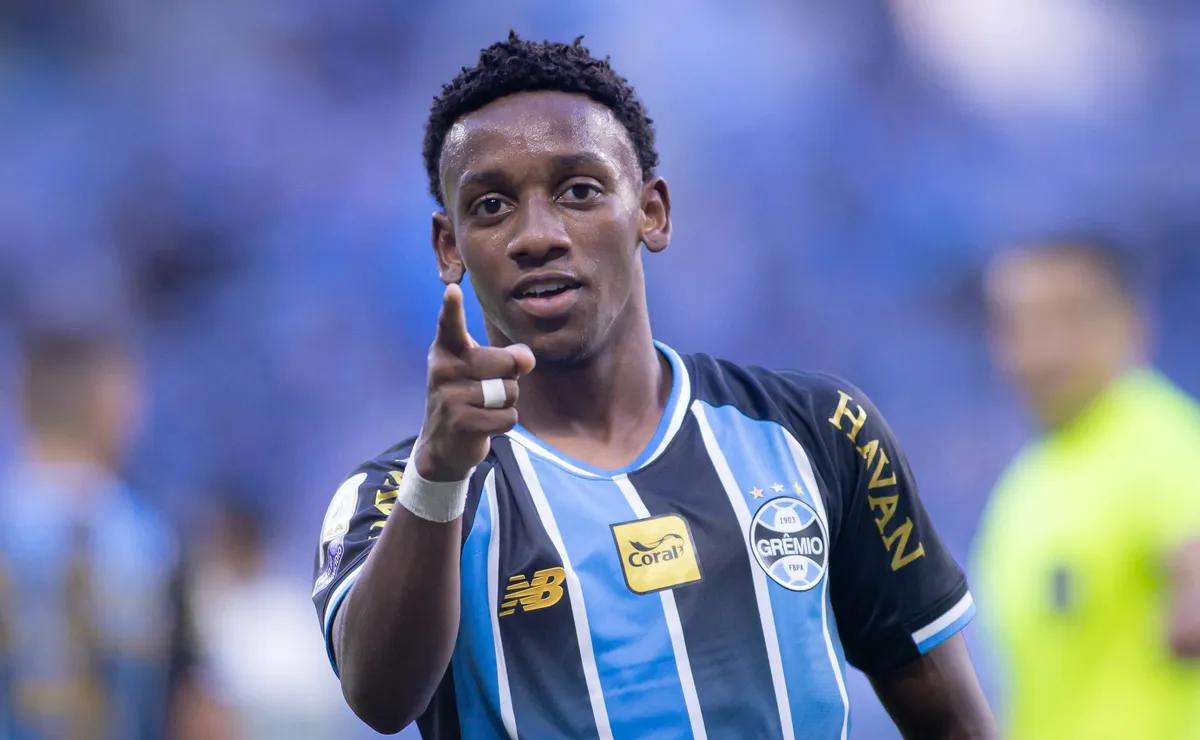 Gabriel Mec e Grêmio se aproximam de acordo até 2031 e renovação depende de assinatura