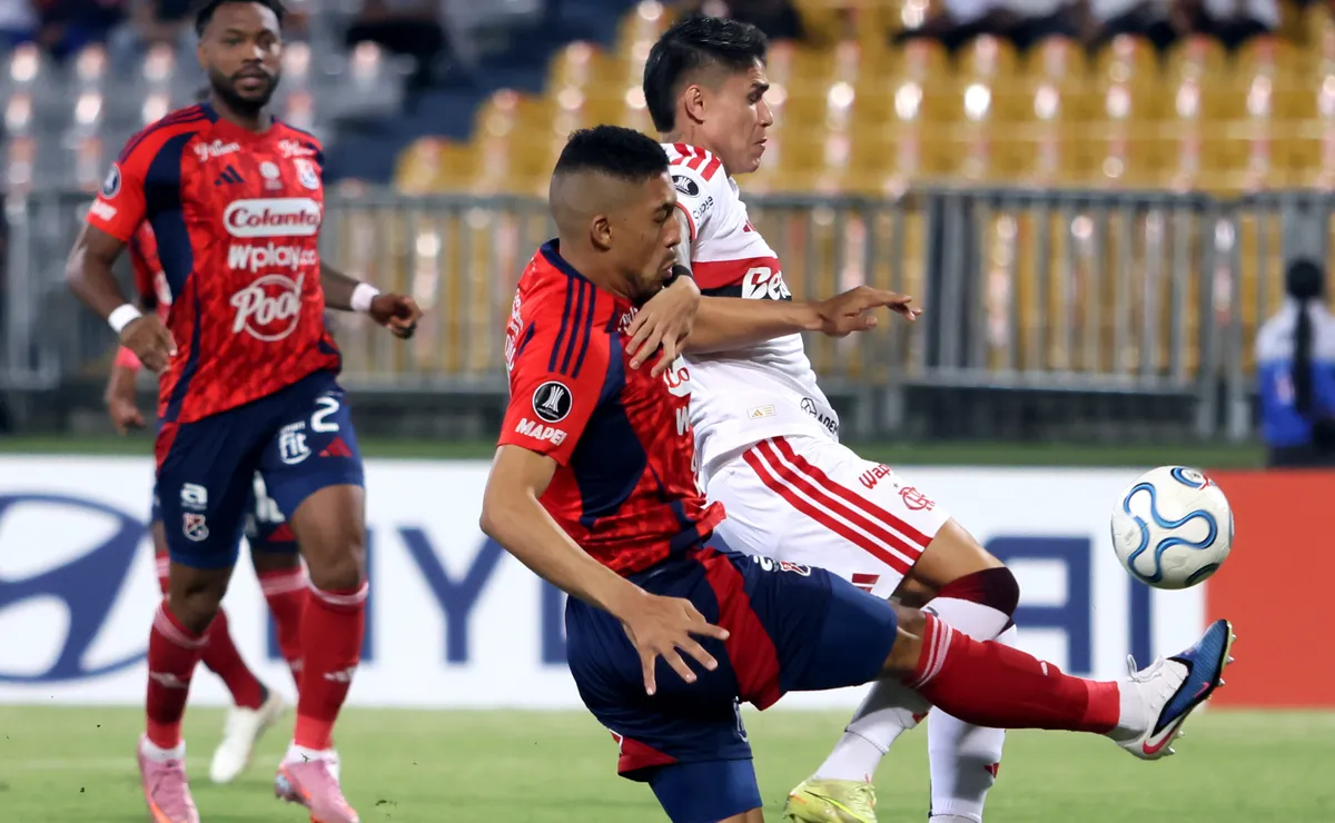 Independiente Medellín x Flamengo é cancelado após tumulto e invasão da torcida pela Libertadores