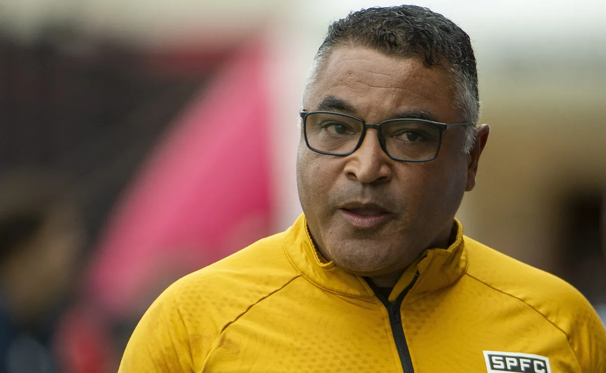 Roger Machado critica desempenho e detalha erros do São Paulo no Chile