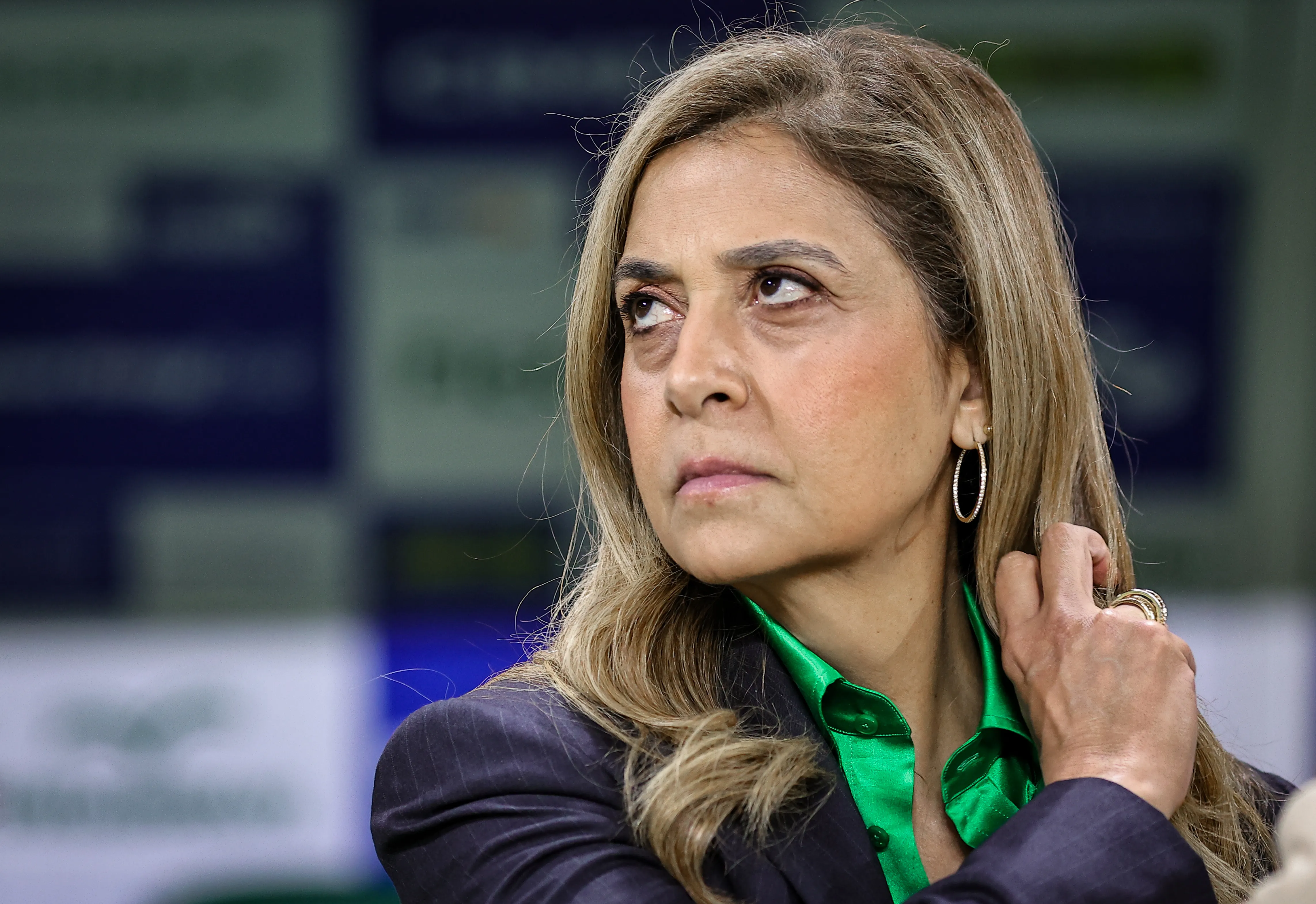 Leila Pereira presidente do Palmeiras antes da partida contra o Santos no estadio Arena Allianz Parque pelo campeonato Brasileiro A 2025.  Foto: Fabio Giannelli/AGIF