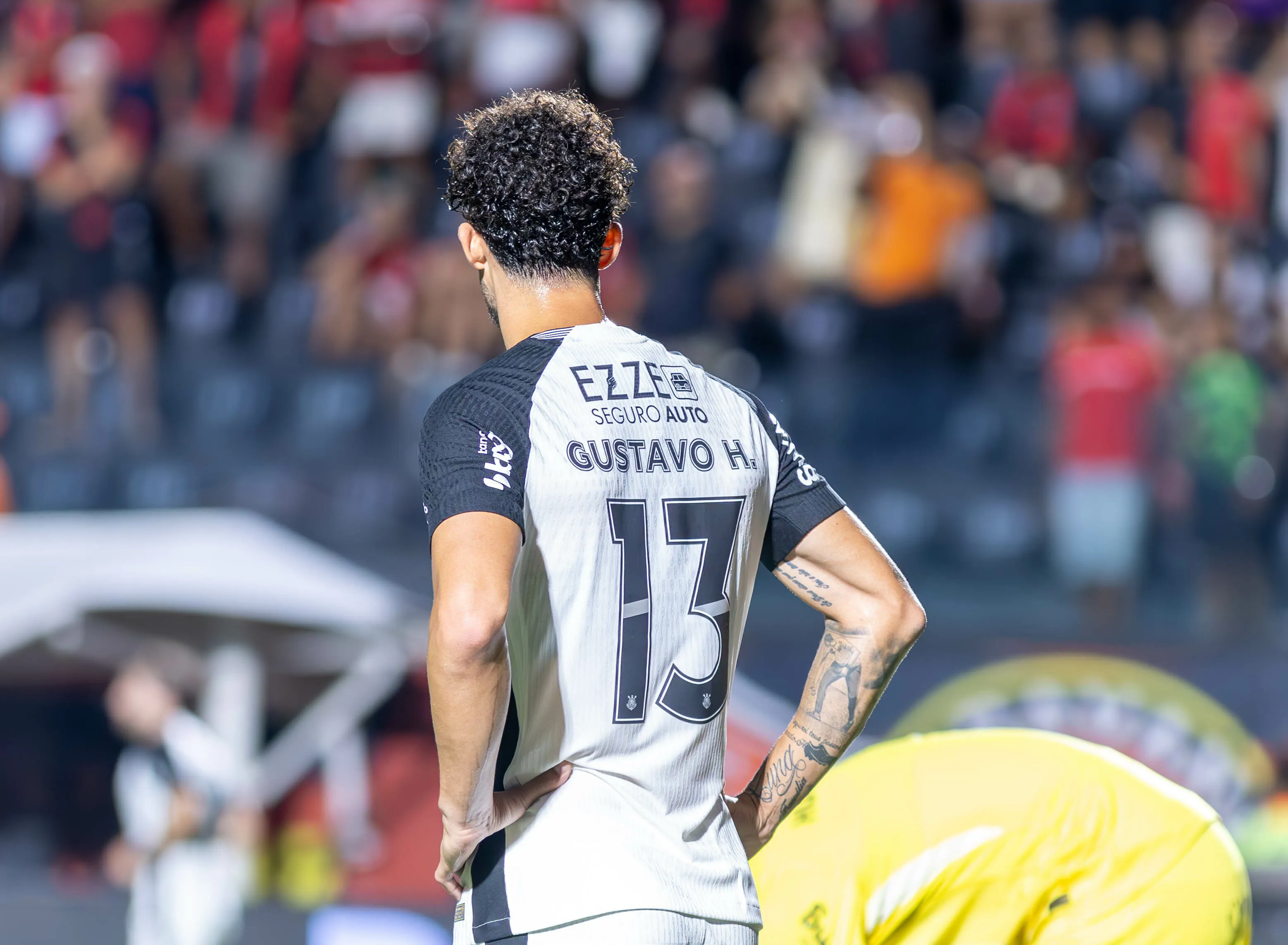 BA – SALVADOR – 18/04/2026 – BRASILEIRO A 2026, VITORIA X CORINTHIANS – Gustavo Henrique jogador do Corinthians durante partida contra o Vitoria no estadio Barradao pelo campeonato Brasileiro A 2026. Foto: Marcio Jose/AGIF