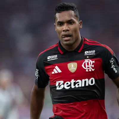 Alex Sandro vira desfalque e Flamengo define substituto