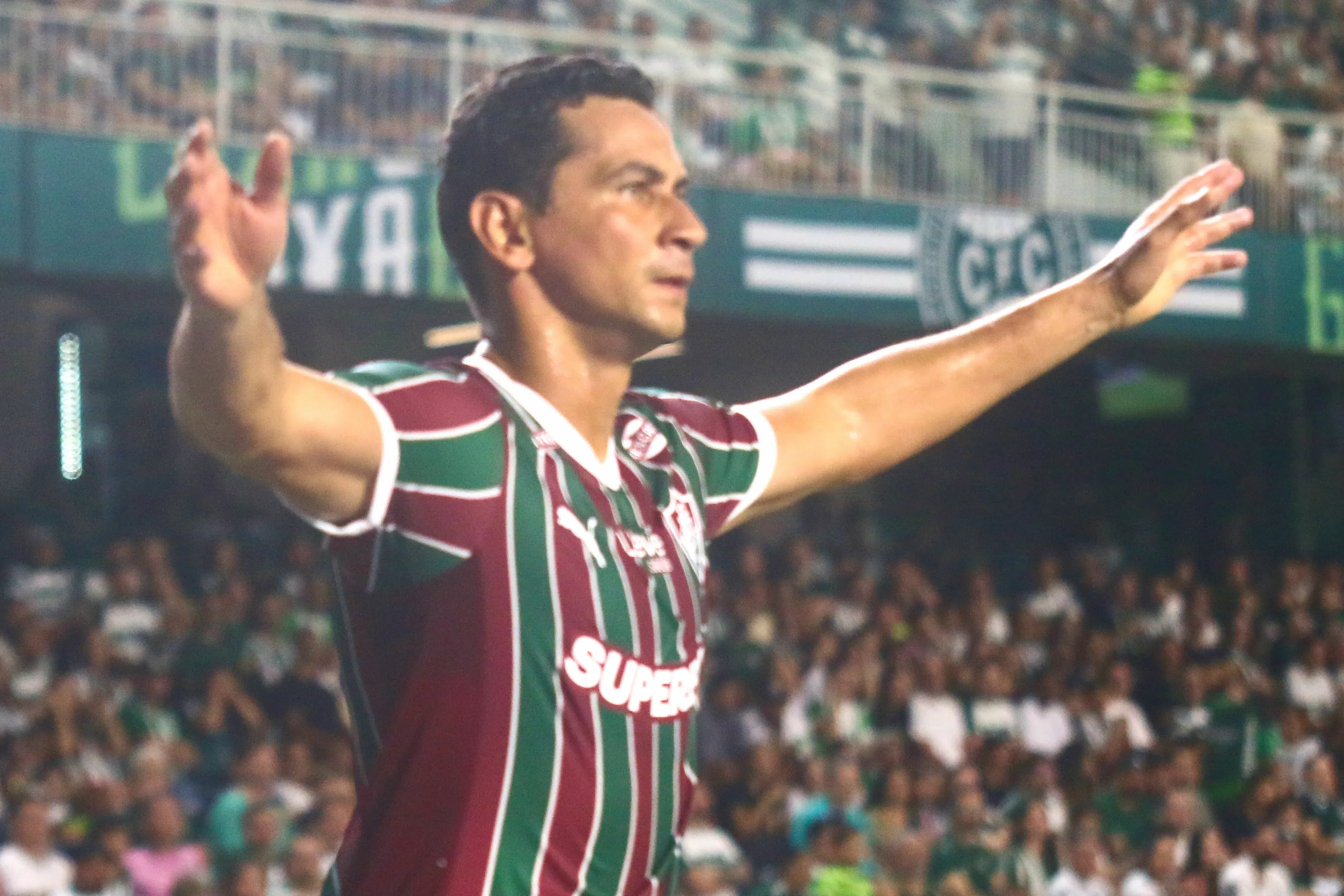 PR – CURITIBA – 04/04/2026 – BRASILEIRO A 2026, CORITIBA X FLUMINENSE – Ganso jogador do Fluminense durante partida contra o Coritiba no estadio Couto Pereira pelo campeonato Brasileiro A 2026. Foto: Gabriel Machado/AGIF