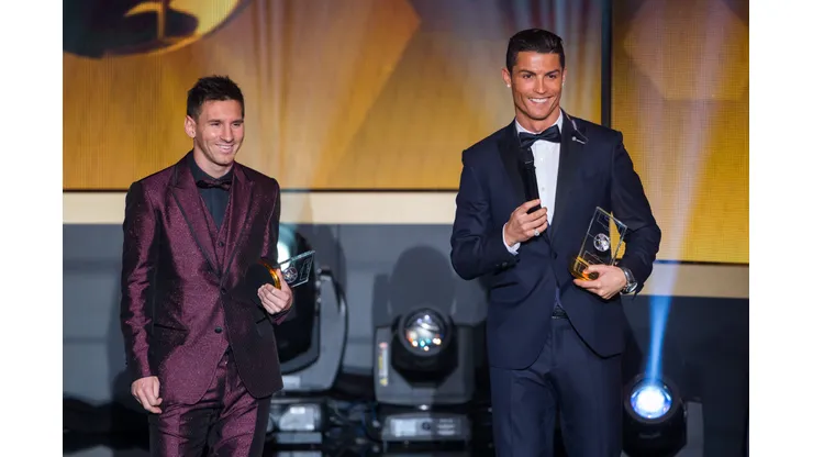 Messi e CR7 durante o prêmio da Bola de Ouro em 2014