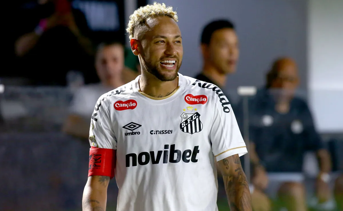 Neymar reage no Santos e tenta convencer Ancelotti para Copa