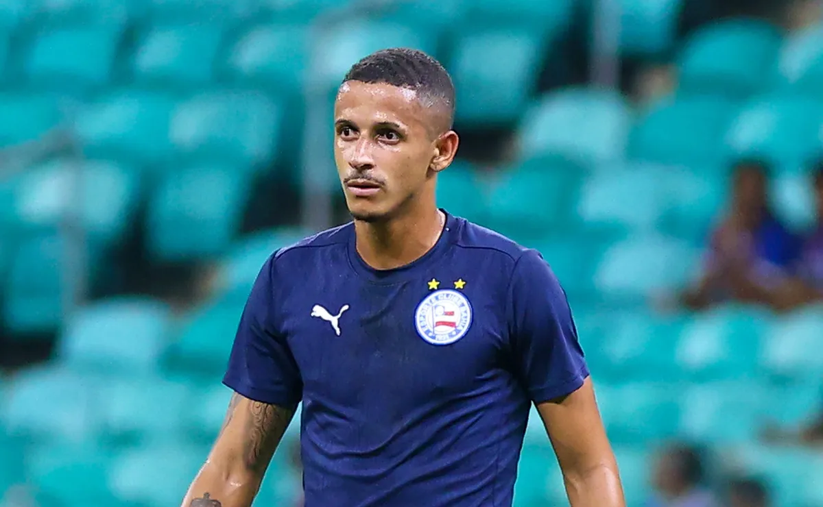 Palmeiras faz sondagem por Luciano Juba e recebe negativa do Bahia pelo lateral