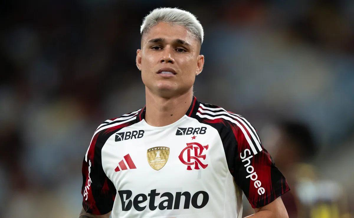 Flamengo afasta rumor sobre Luiz Araújo no Atlético-MG e confirma que não recebeu nada