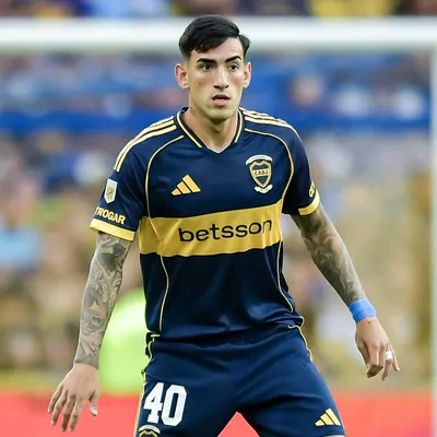 Vasco monitora Di Lollo, zagueiro titular do Boca Juniors