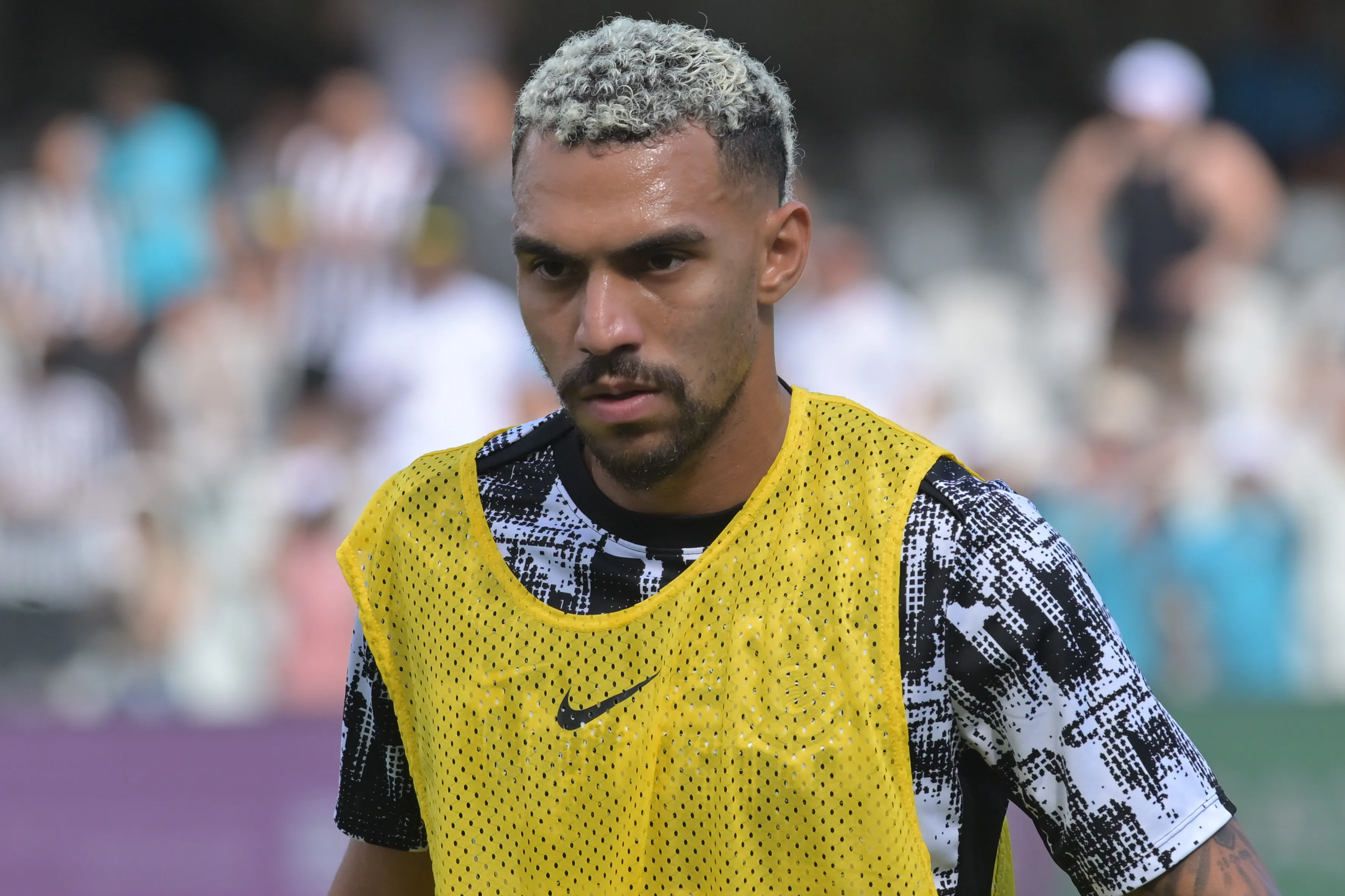 Matheuzinho está na mira do Zenit. Foto: Jota Erre/AGIF