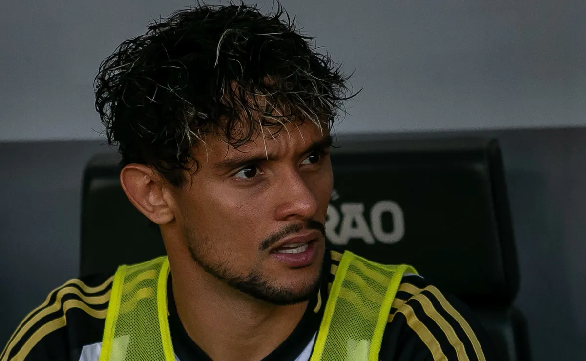 Corinthians não discute contratação de Gustavo Scarpa e esfria interesse no atleta