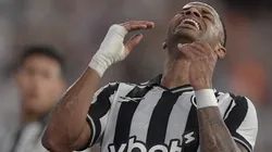 Júnior Santos não reencontrará a torcida atleticana neste domingo (10)