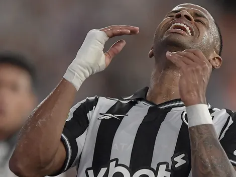 Por contrato, Júnior Santos não enfrentará o Atlético-MG