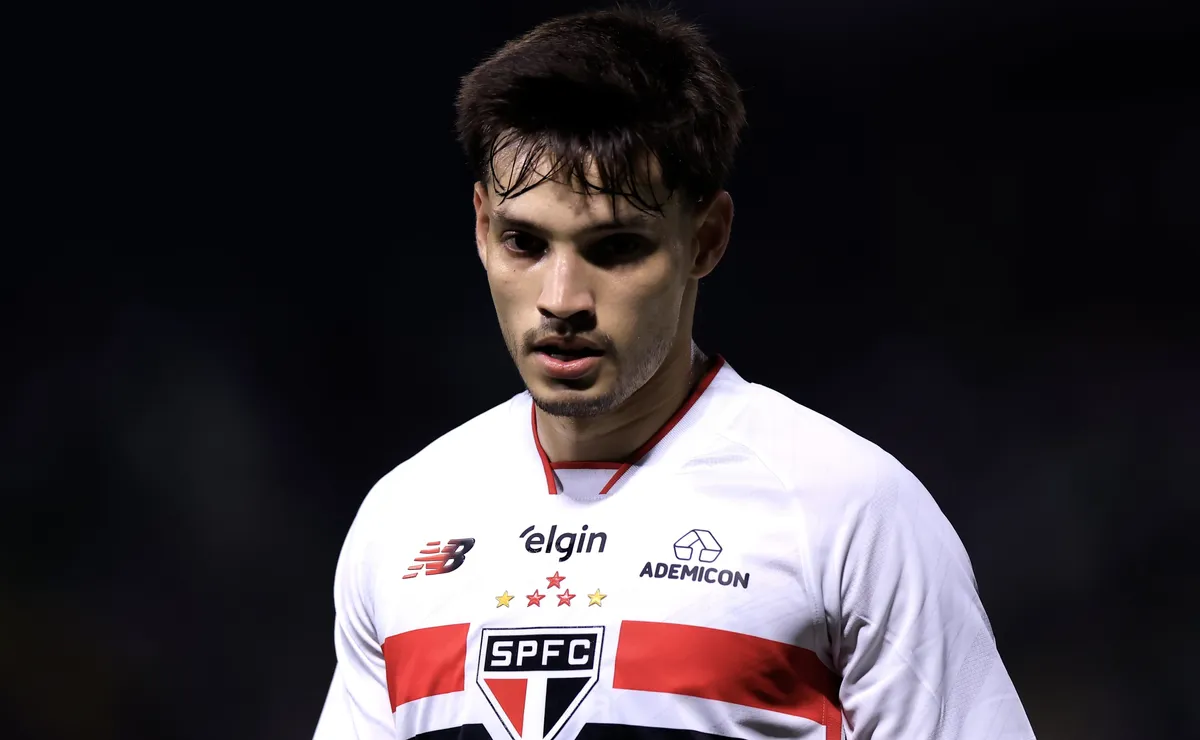 Com retorno confirmado de Bobadilla, confira a provável escalação do São Paulo contra o Corinthians