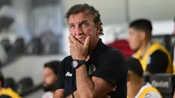 Cuca pode promover mudança na zaga - Foto: Jota Erre/AGIF