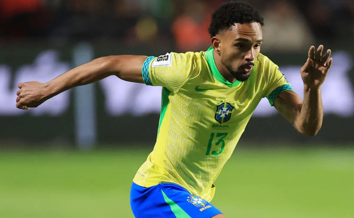 Ancelotti inclui Vitinho, do Botafogo, na pré-lista da Seleção Brasileira