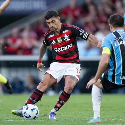 Último Flamengo x Grêmio teve tensão até os minutos finais