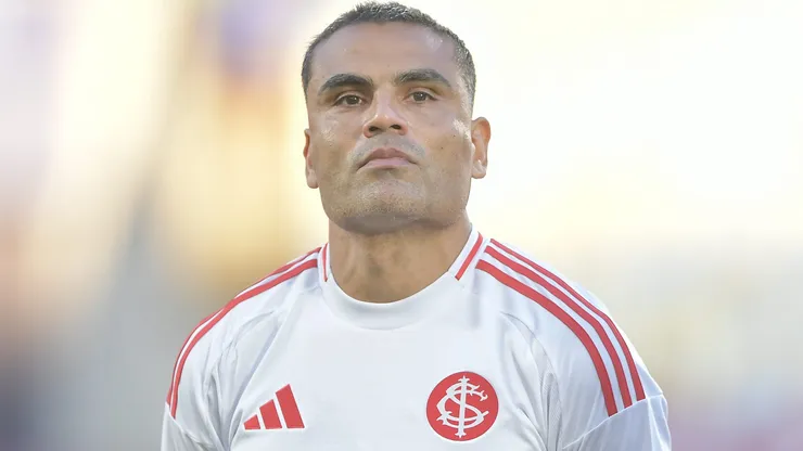 Mercado jogador do Internacional durante partida contra o Fluminense no estadio Maracana pelo campeonato Brasileiro A 2025. Foto: Thiago Ribeiro/AGIF