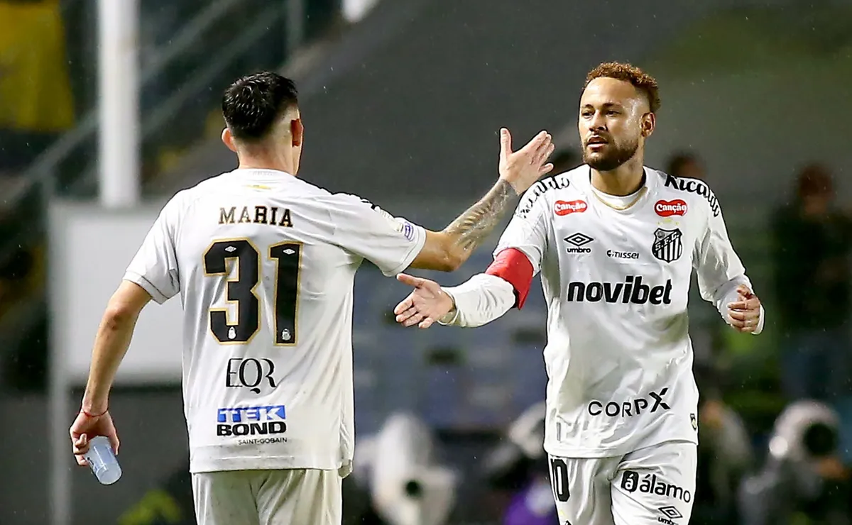Santos derrota o RB Bragantino e apresenta postura diferente na Vila Belmiro