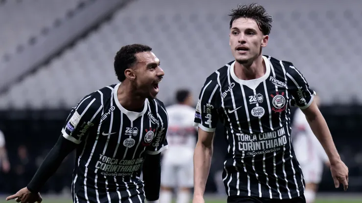 SP - SAO PAULO - 10/05/2026 - BRASILEIRO A 2026, CORINTHIANS X SAO PAULO - Breno Bidon jogador do Corinthians comemora seu gol durante partida contra o Sao Paulo no estadio Arena Corinthians pelo campeonato Brasileiro A 2026. Foto: Marcello Zambrana/AGIF