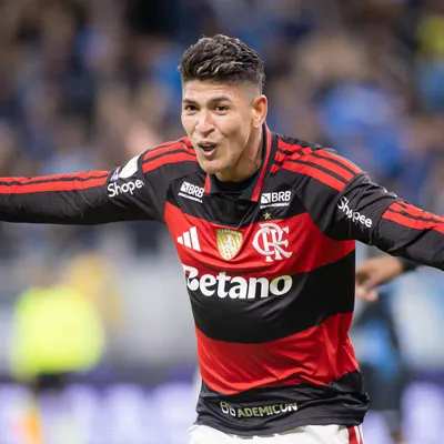 Carrascal se destaca e garante vitória do Flamengo sobre o Grêmio