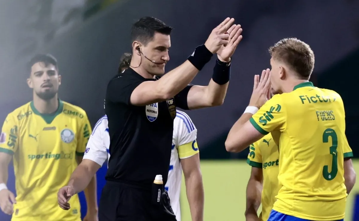 Palmeiras pode pedir anulação da partida contra o Remo e estuda meios jurídicos
